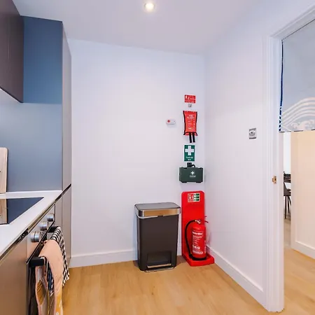 Hiroshi - Centre Apartment Leeds (West Yorkshire)