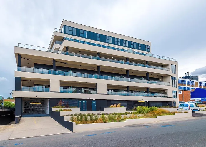 Hiroshi - Tokyo - Centre Leeds (West Yorkshire)