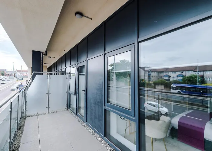 Hiroshi - Tokyo - Centre *